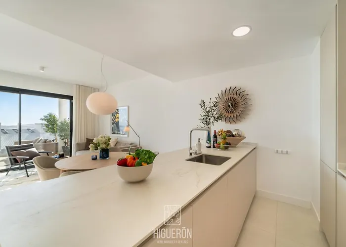 Higueronrentals Rainbow Hill