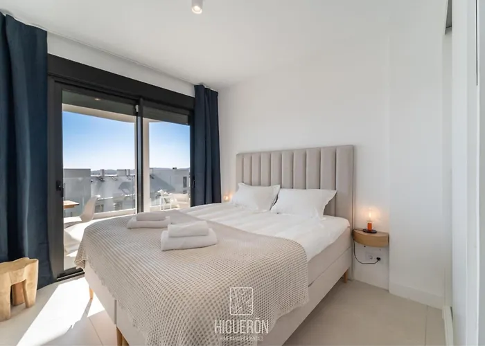 Higueronrentals Rainbow Hill Torremuelle